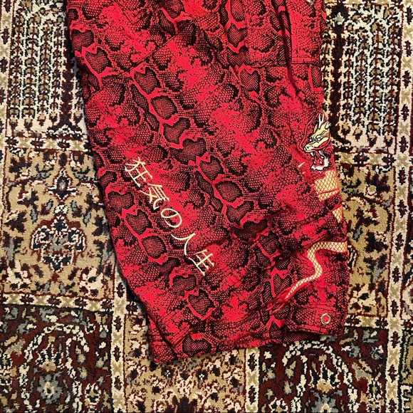 🌈 Gorgeous embroidered street snake jeans - Picture 10 of 11